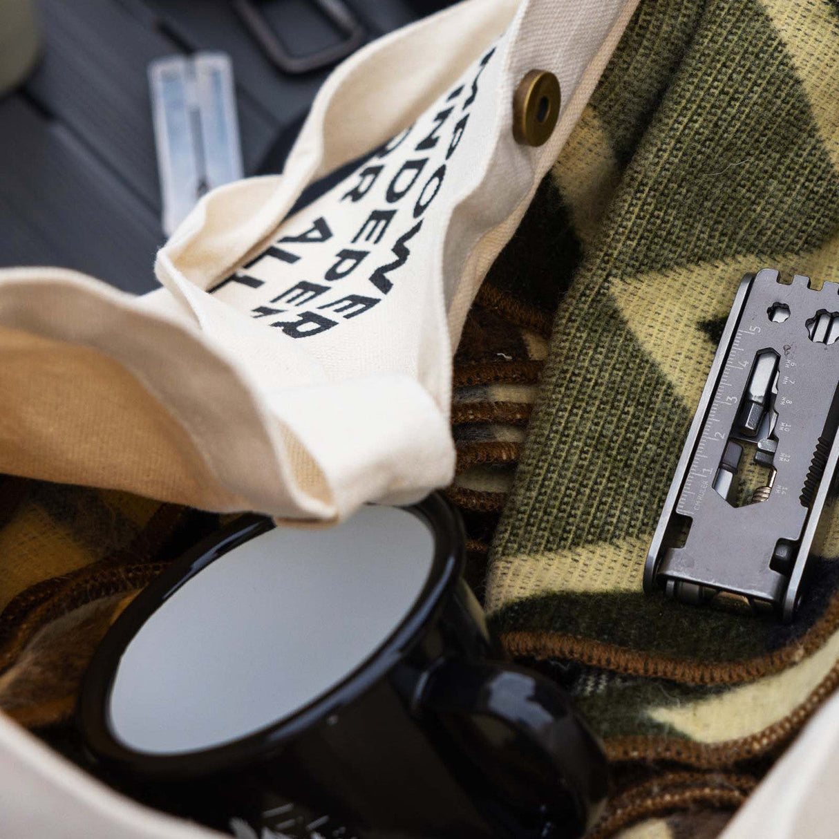 Renogy enamel coffee mug